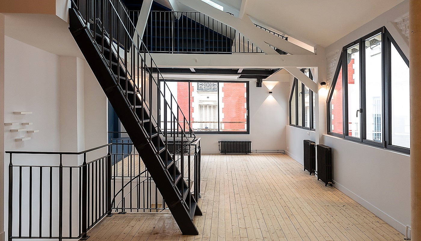 Or et Béton : Création de style pour un immeuble dans le 11ème arrondissement de Paris